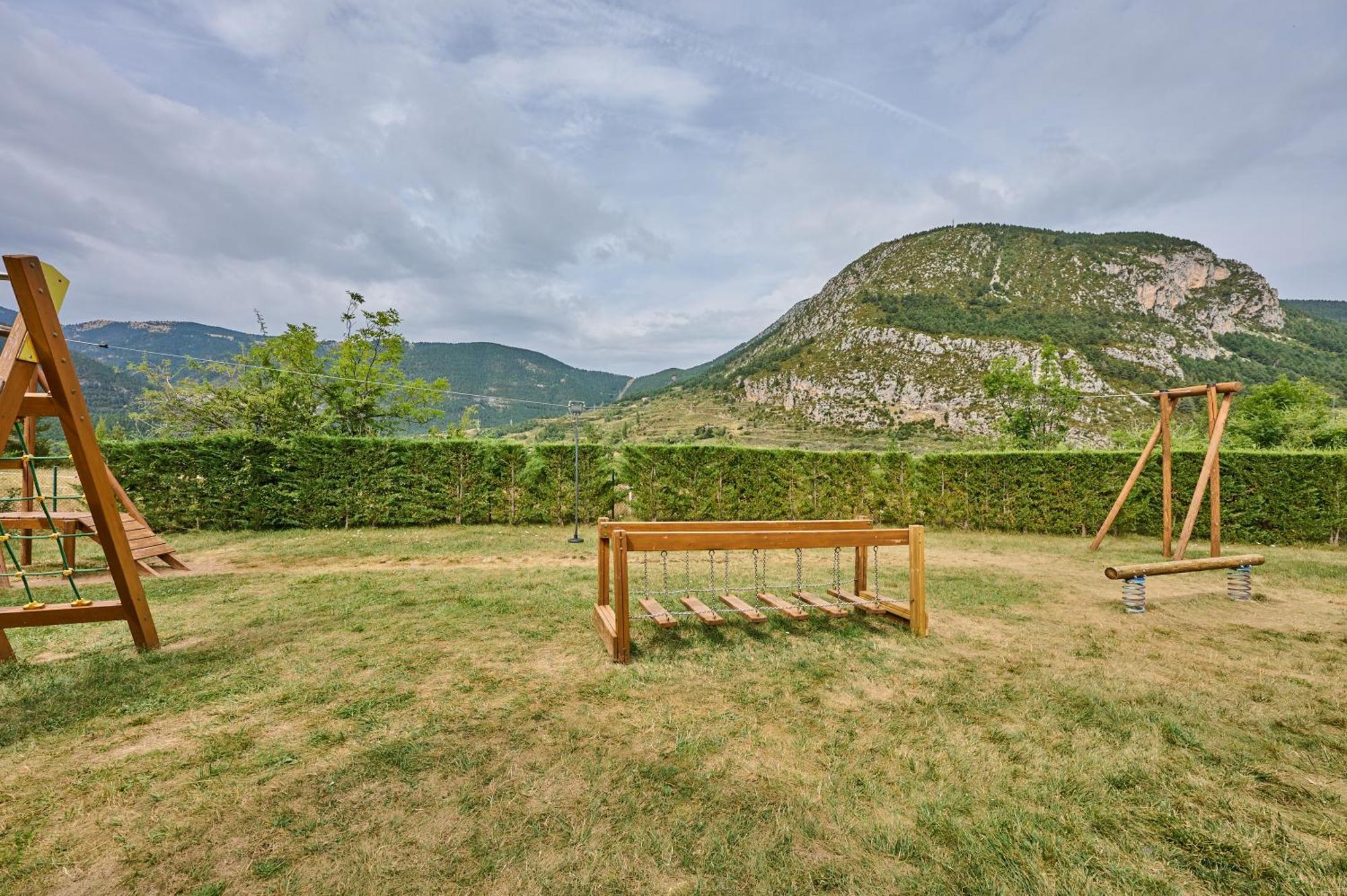 Camping Cadi Vacances & Spa Gósol Buitenkant foto