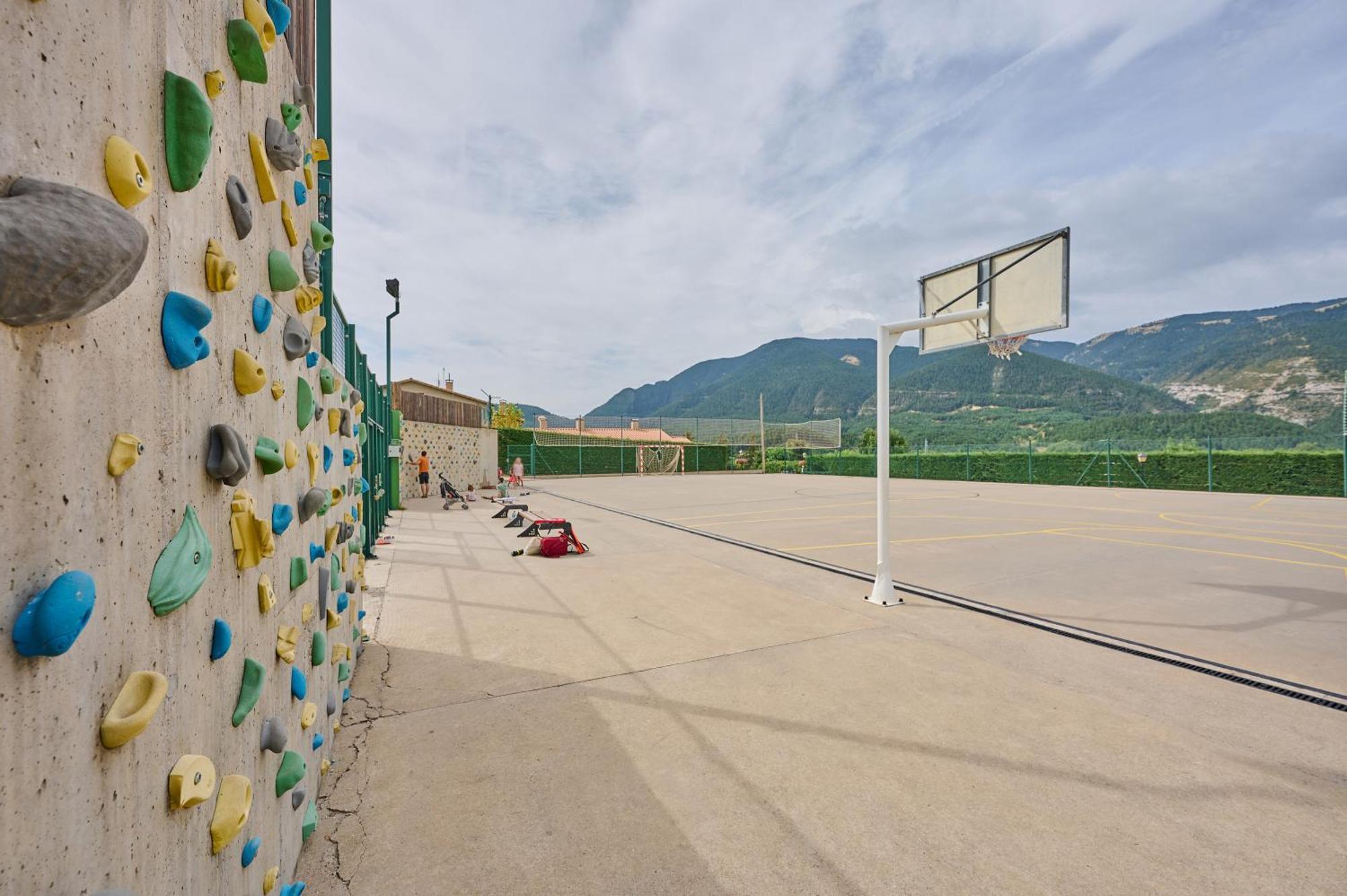 Camping Cadi Vacances & Spa Gósol Buitenkant foto